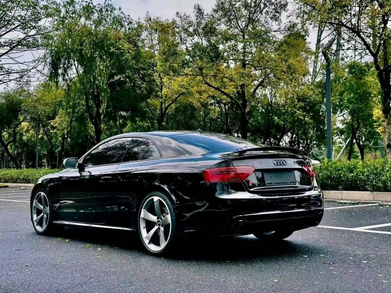 广州16年奥迪RS53