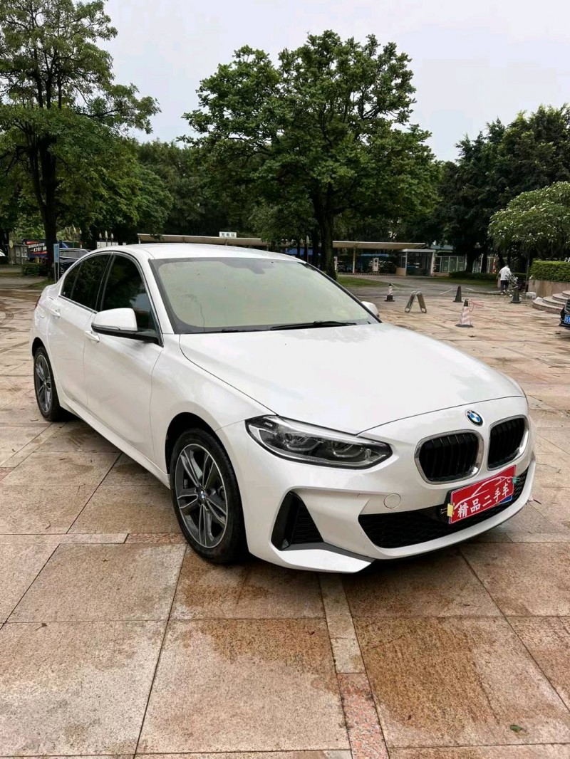 广州21年宝马1系2