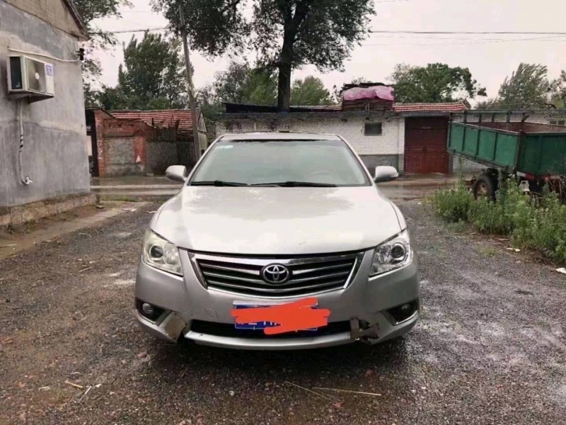 济南11年丰田凯美瑞1