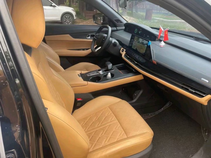 安陽21年長安汽車UNI-K2