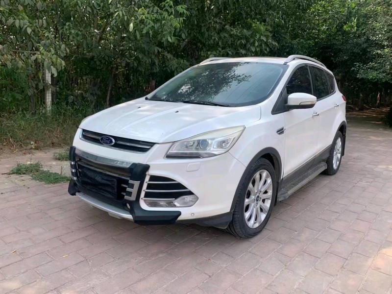 东营13年福特翼虎1