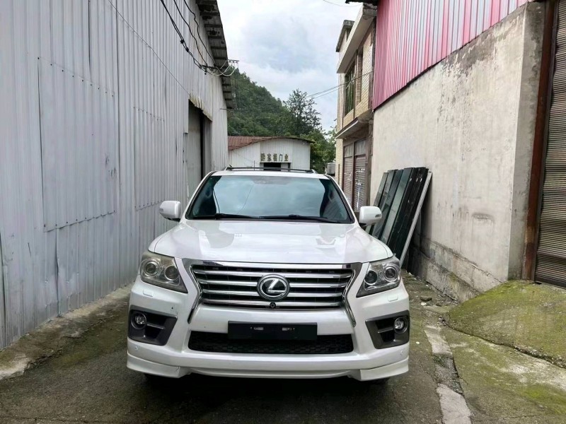 广州12年雷克萨斯LX1