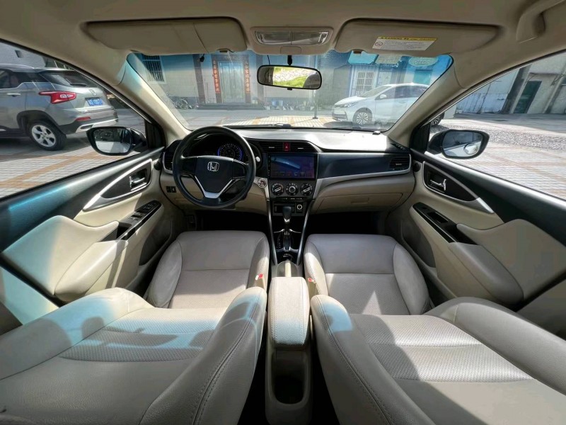 汕头17年本田凌派7