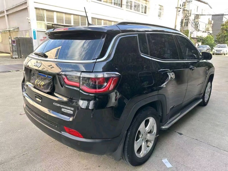 宜昌19年Jeep指南者8