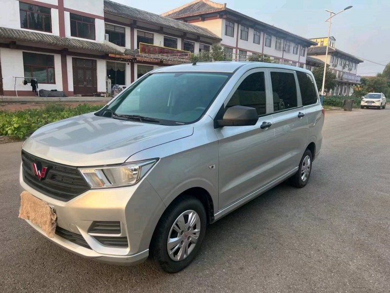 東營19年五菱汽車宏光3