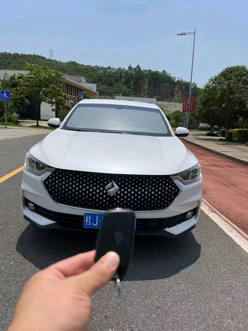 梧州19年寶駿RC61
