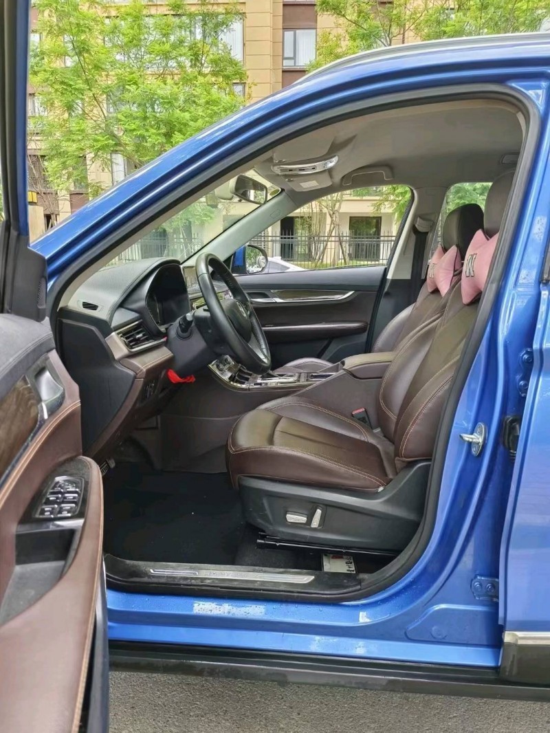 黔西南19年漢騰汽車X58