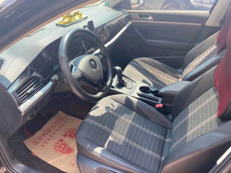 成都21年大众朗逸4