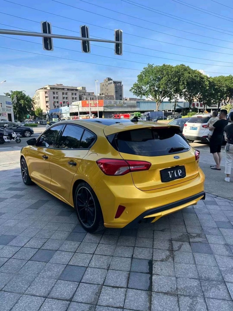 珠海21年福特福克斯4