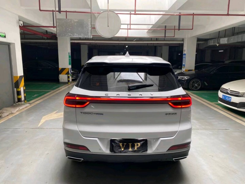 成都21年奇瑞瑞虎78