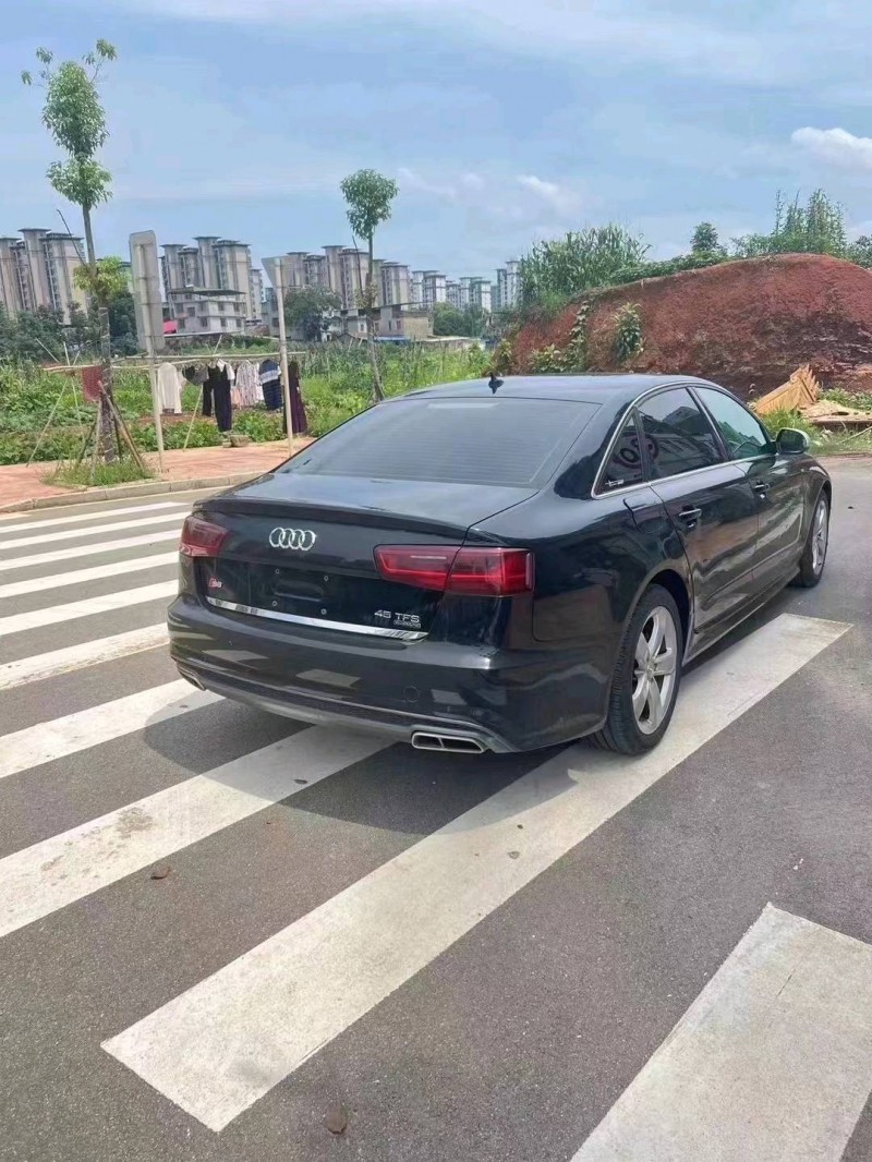 鄭州15年奧迪A6L5