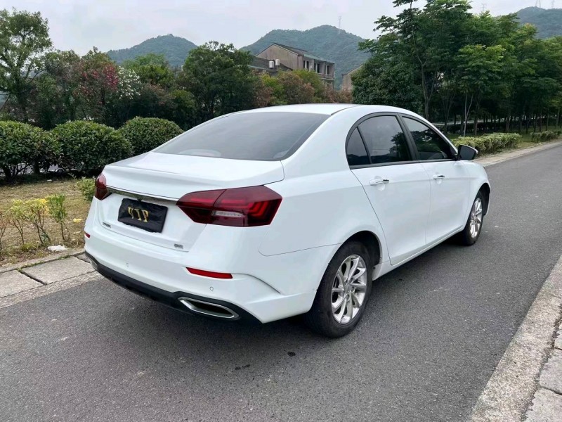 湖州21年吉利帝豪4