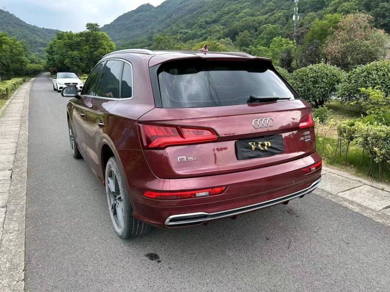 湖州19年奥迪Q57