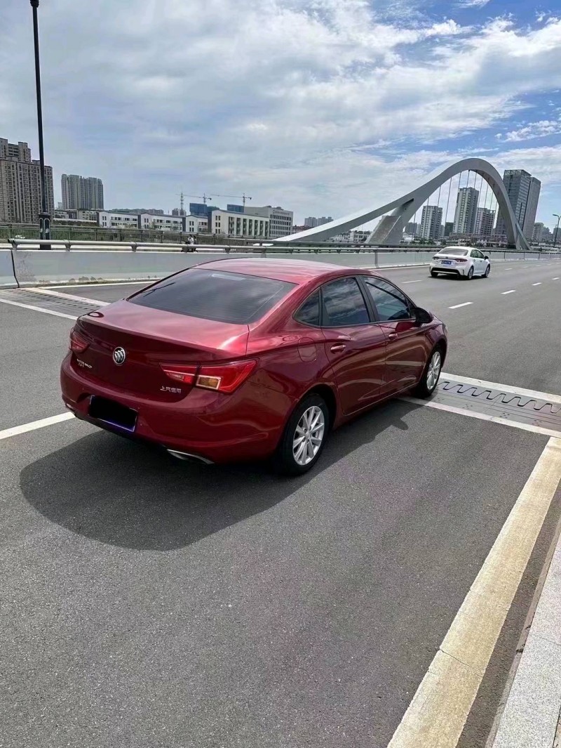 常州19年别克威朗5