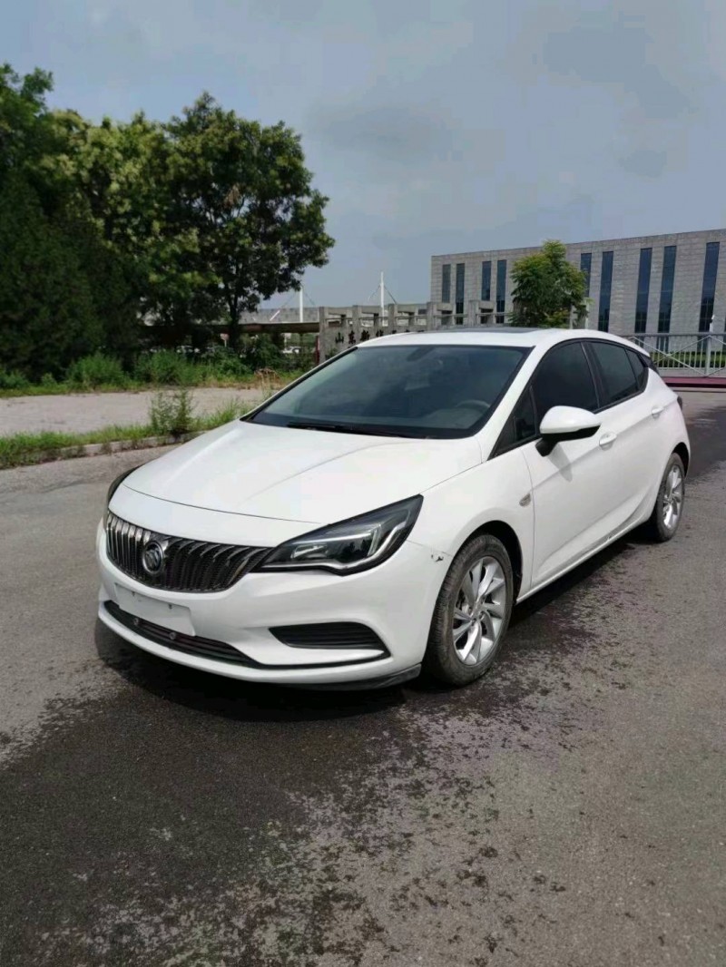 淄博16年别克威朗2