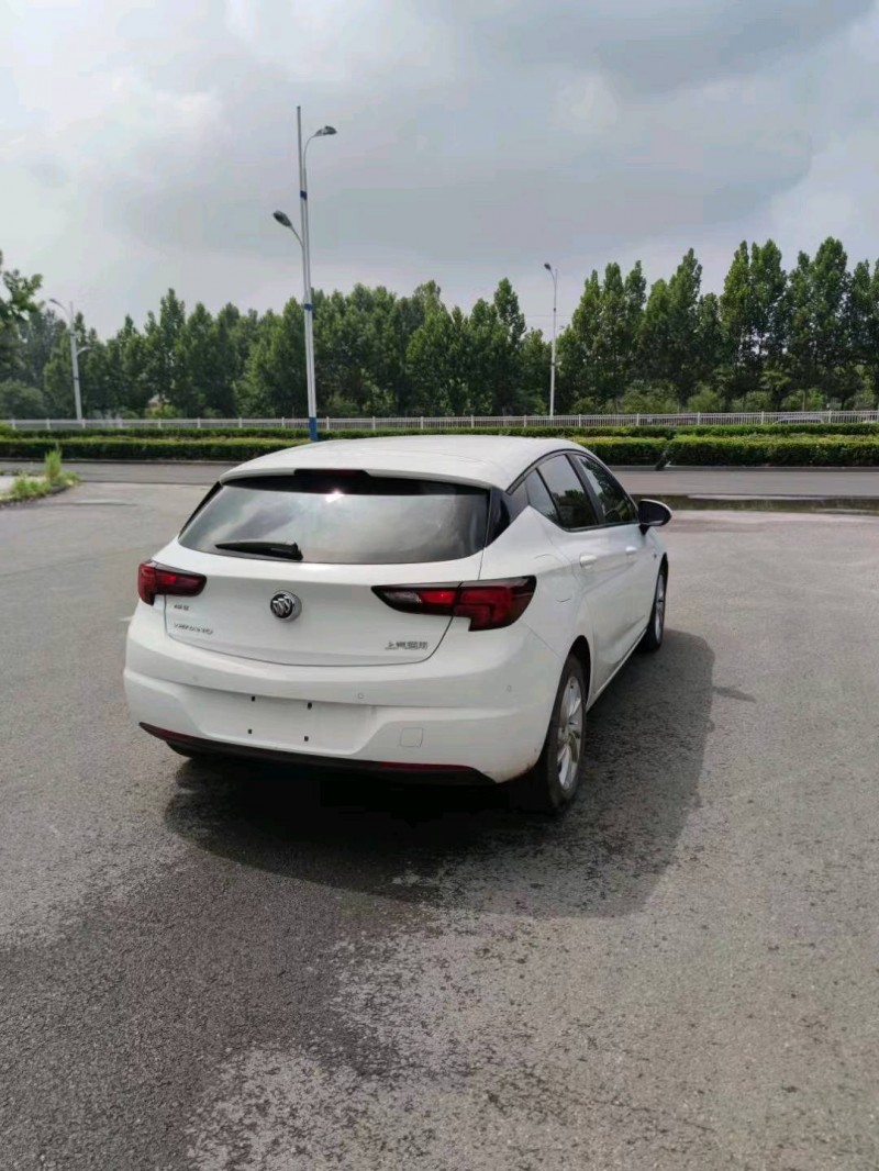 淄博16年别克威朗3