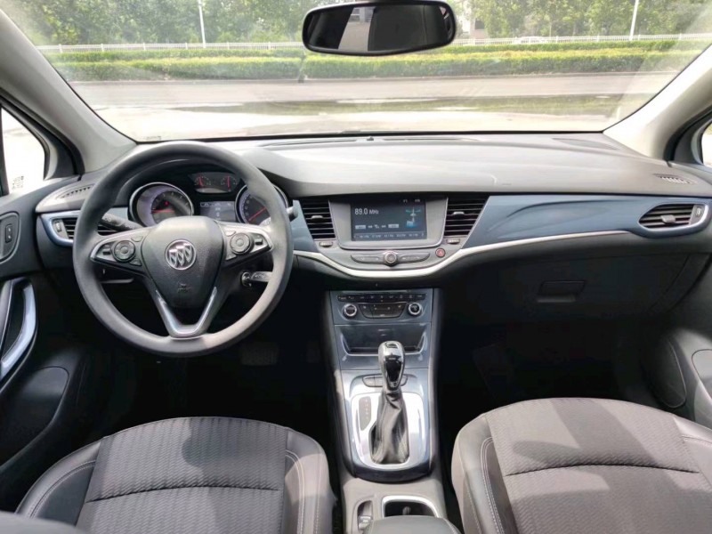 淄博16年别克威朗4