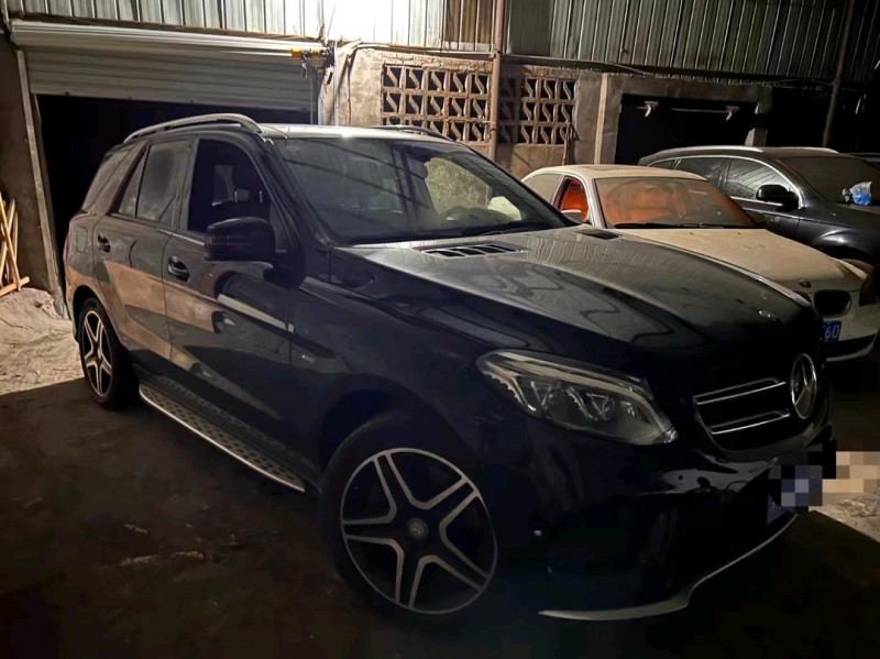 重庆16年奔驰GLE2