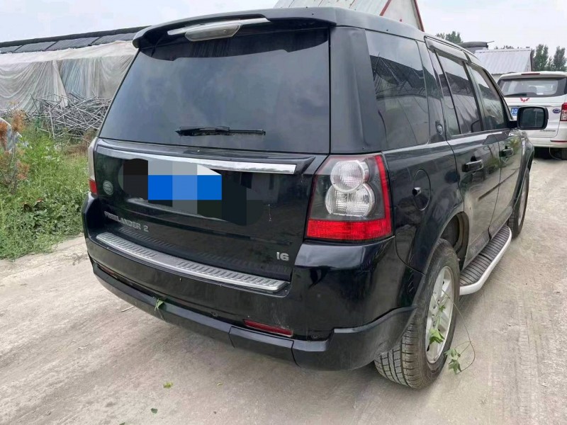 东营11年路虎发现神行3