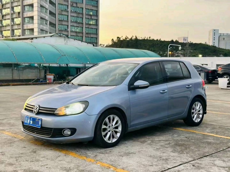 东莞10年大众高尔夫3