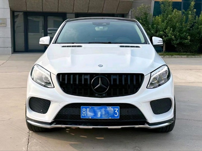 北京17年奔驰GLE1