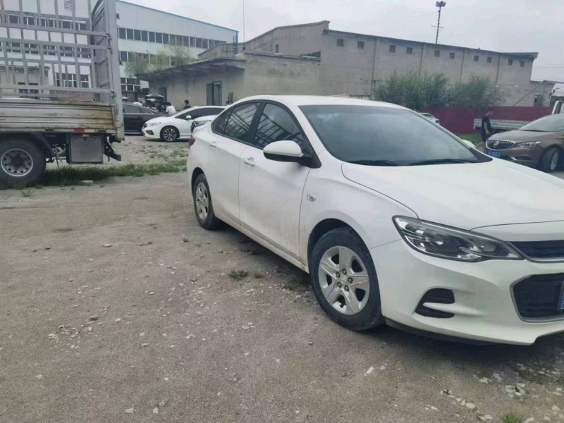 保定17年雪佛兰科鲁兹2