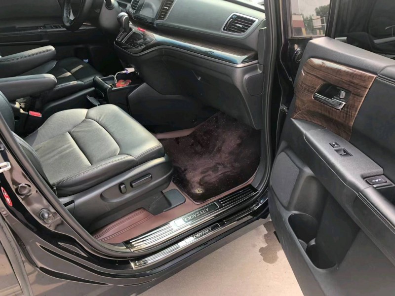 保定17年本田奥德赛8