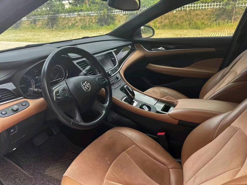 东营16年别克君越4