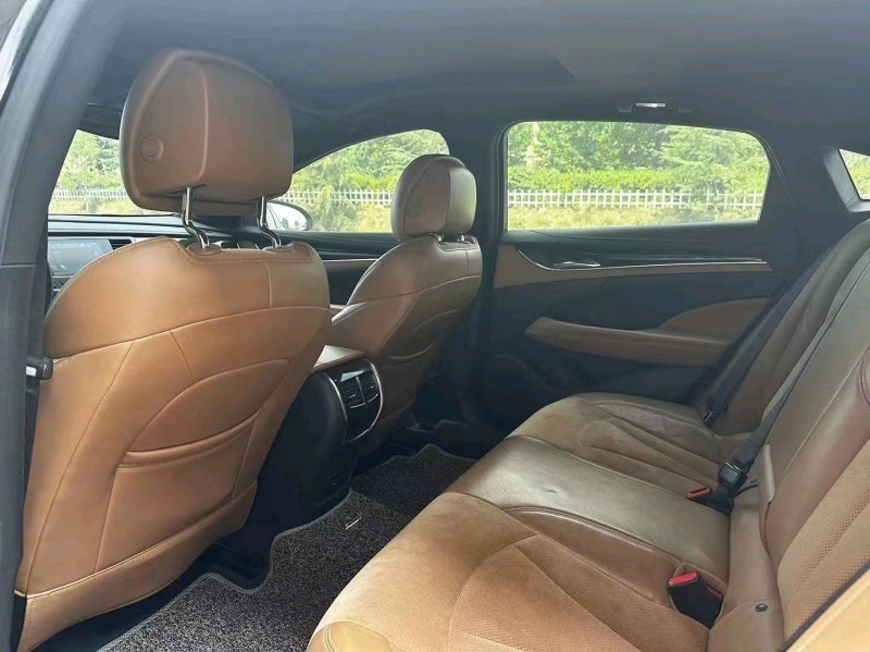 东营16年别克君越7