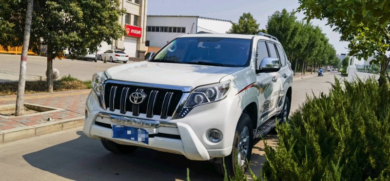 保定15年丰田普拉多3