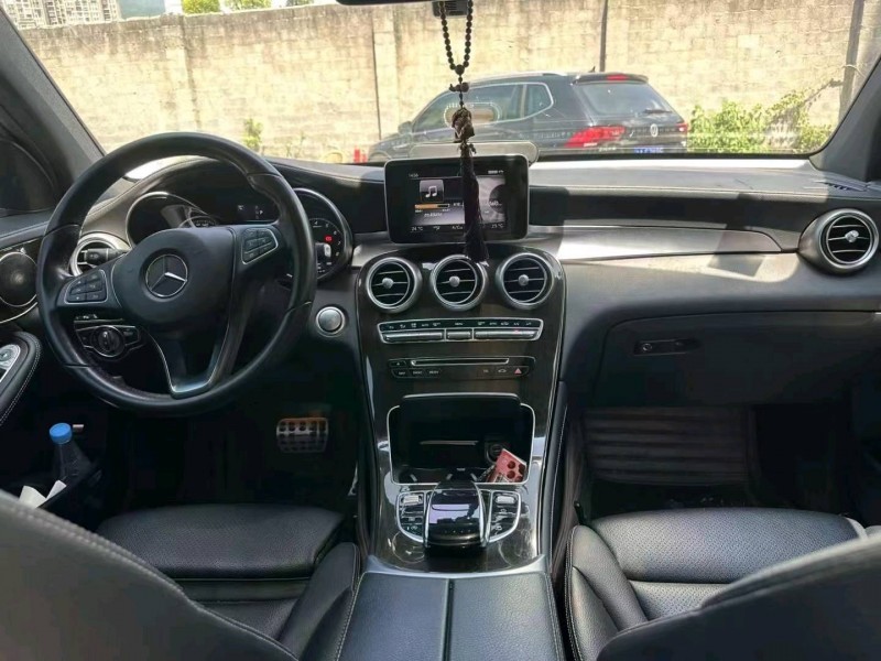 重庆17年奔驰GLC7