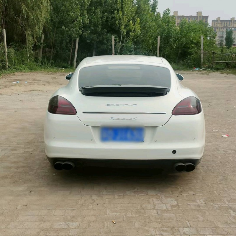 聊城12年保时捷帕拉梅拉9