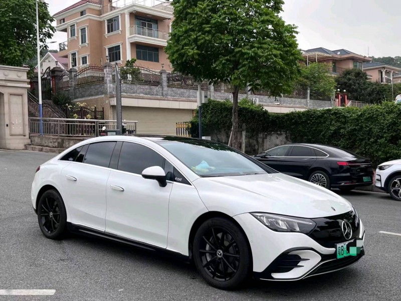 广州22年奔驰EQE3