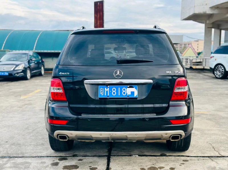 东莞09年奔驰ML9