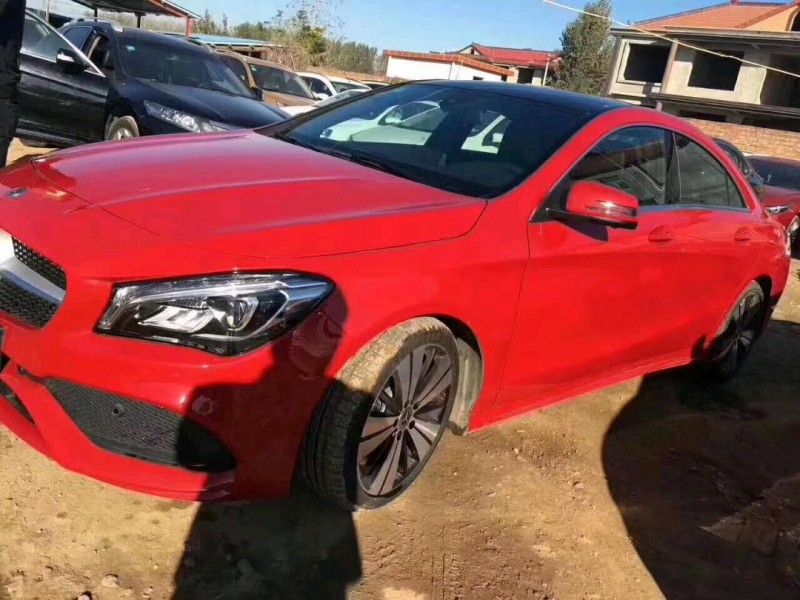 聊城17年奔驰CLA3