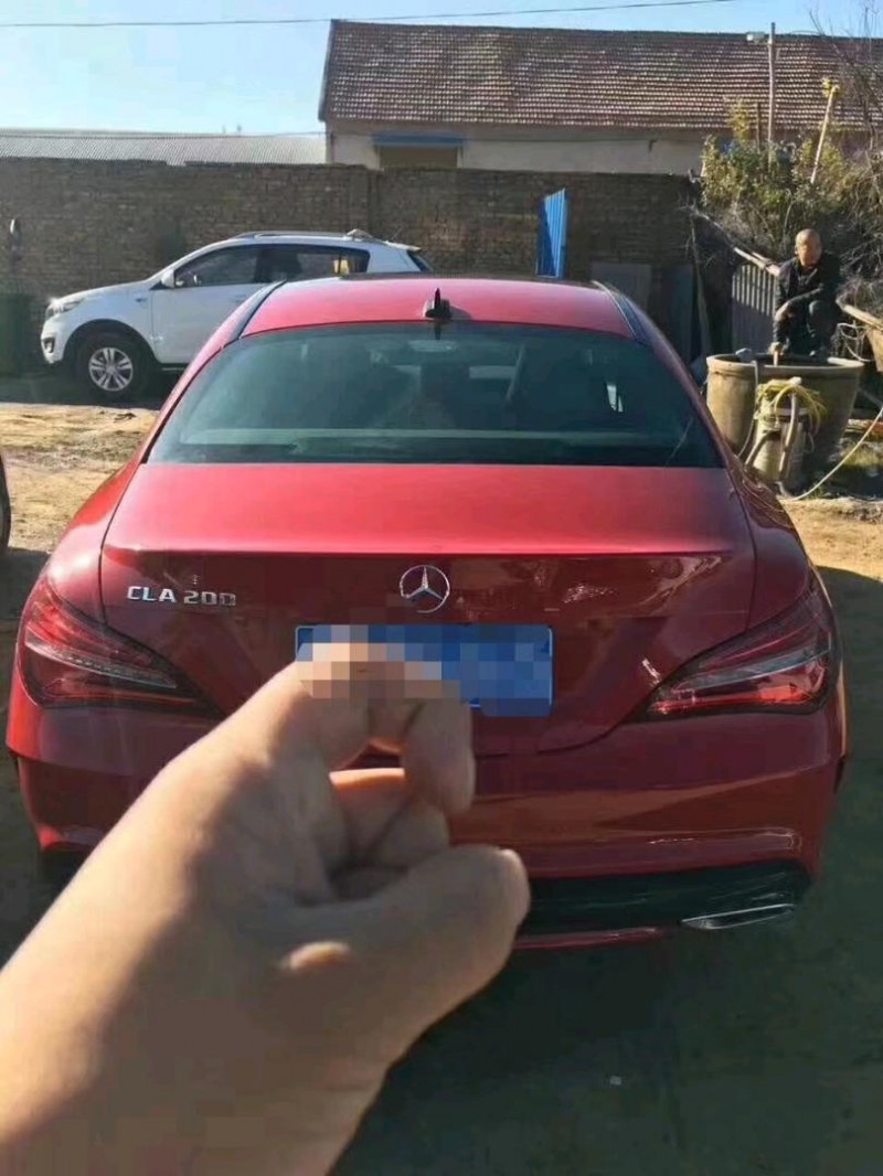 聊城17年奔驰CLA9