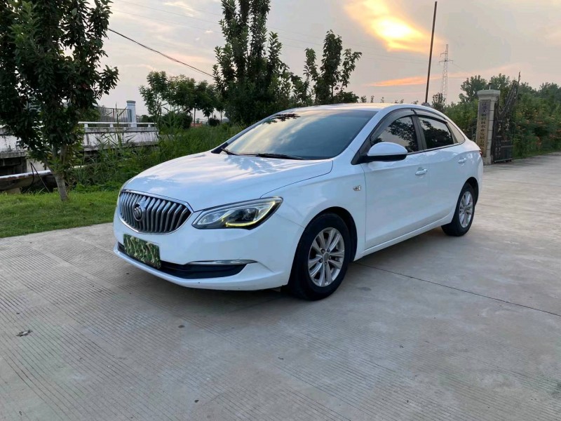 徐州17年别克英朗3