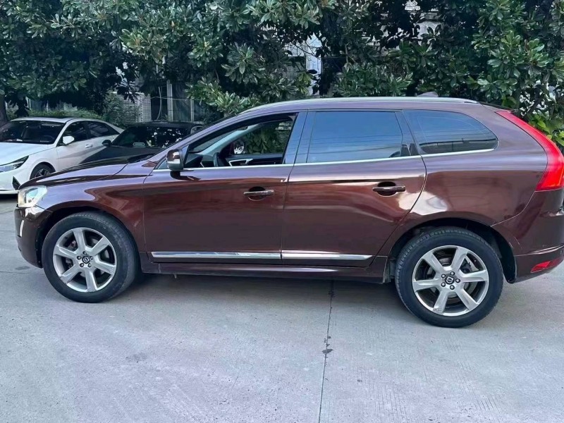 宜昌15年沃尔沃XC606