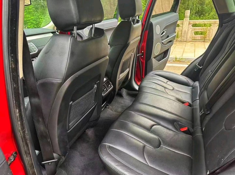 枣庄15年路虎揽胜极光(进口)6