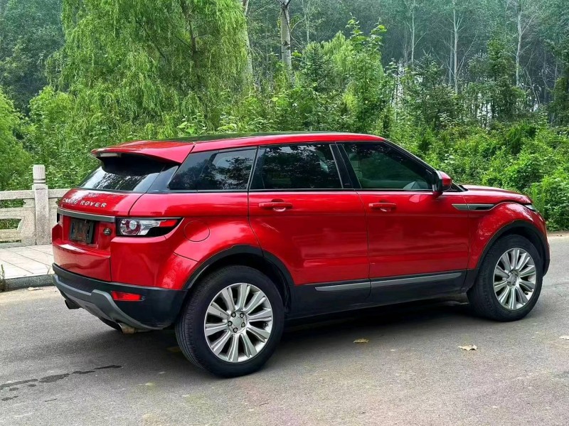 枣庄15年路虎揽胜极光(进口)7