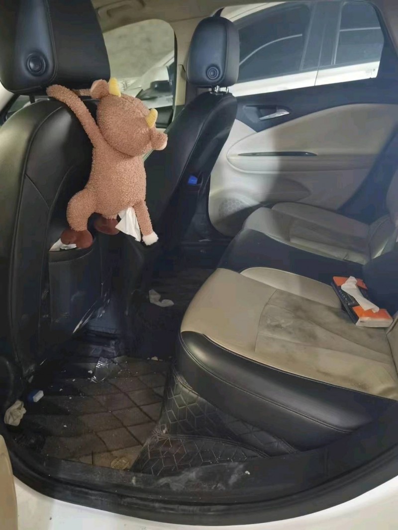 珠海19年别克威朗3