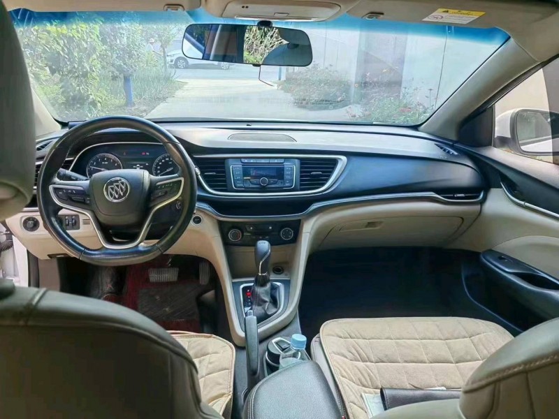 东营19年别克英朗3