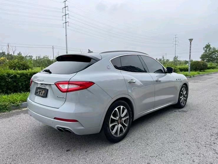 盐城18年玛莎拉蒂Levante8