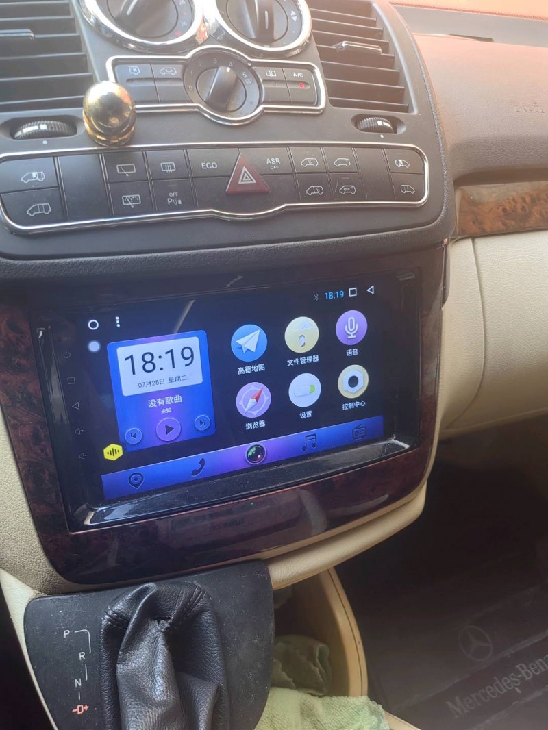 邯郸15年奔驰威霆4