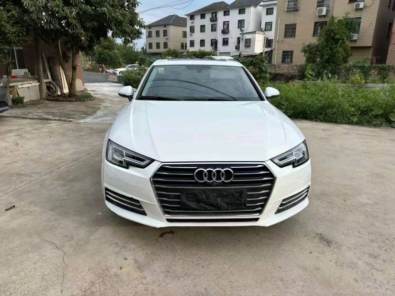 嘉兴17年奥迪A4L1