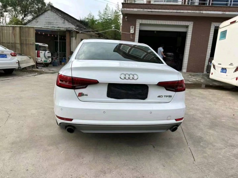 嘉兴17年奥迪A4L3