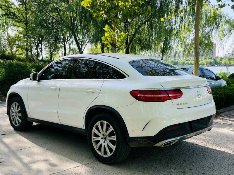 聊城18年奔驰GLE7