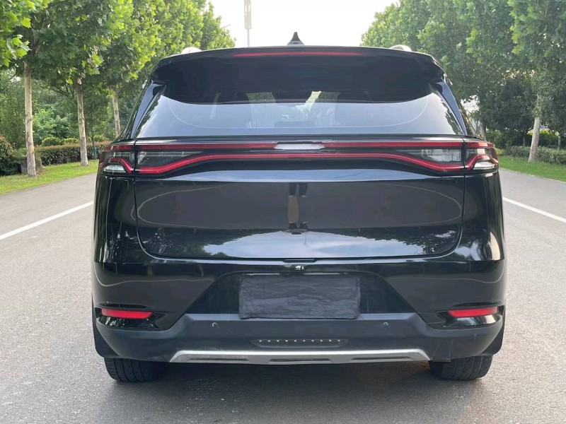 重庆19年比亚迪唐9