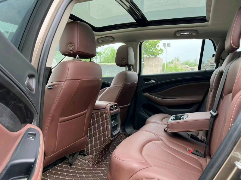 青岛19年别克昂科威5