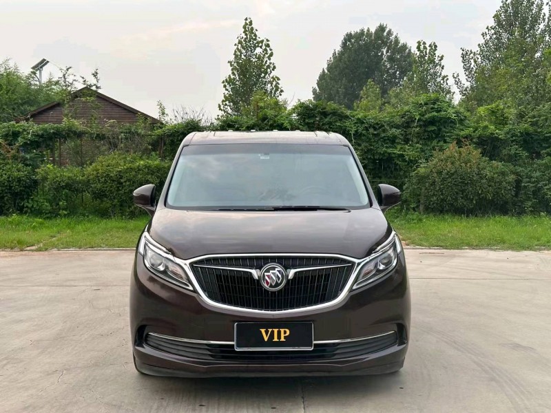 青岛18年别克GL81